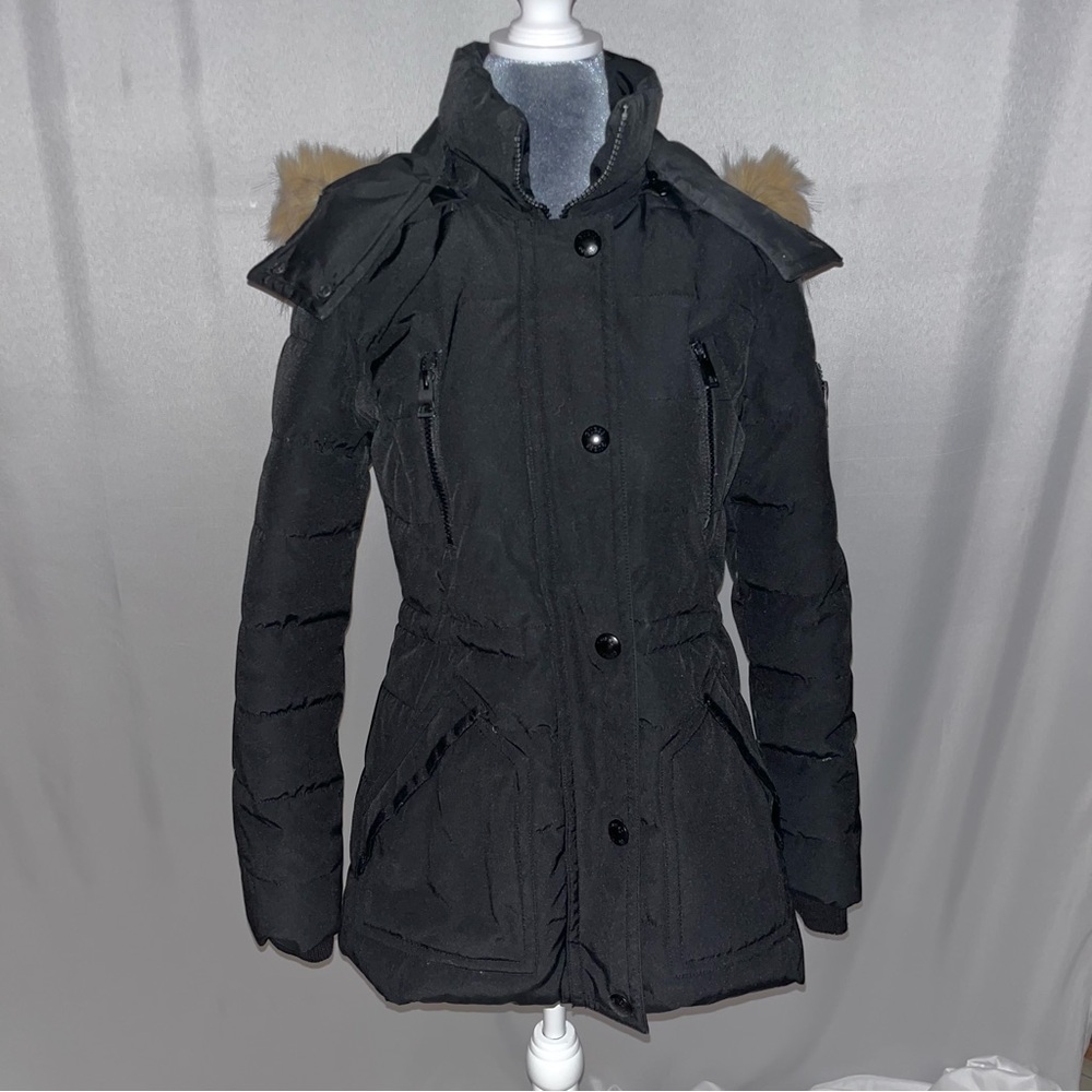 Women's Guess Black Puffer Coat